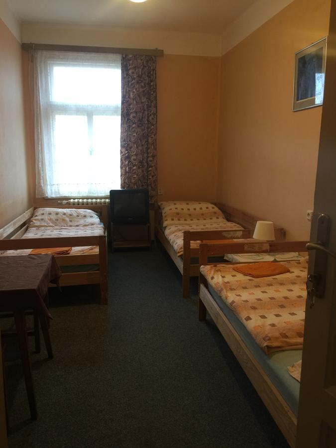 Hotel Dvorak Chrast (Chrudim) Ngoại thất bức ảnh